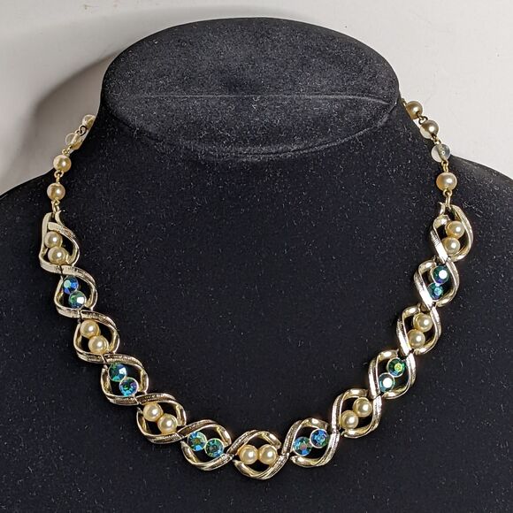 Vintage Coro Choker Necklace Mermaid AB Rhinestone Gold Tone Faux Pearls - Picture 1 of 9